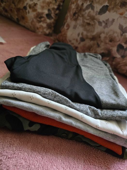 Лот дамски дрехи