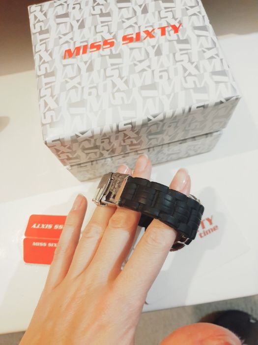 Miss sixty часовник