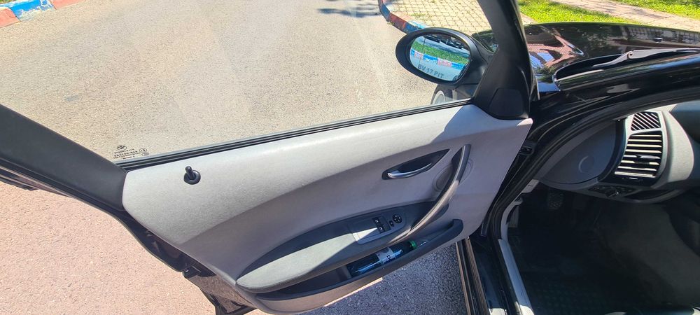BMW 1 Series 2004 — imagine 3