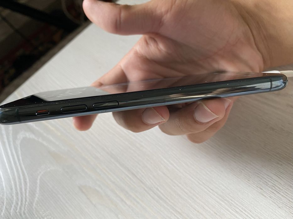 Iphone 11 Pro 64 GB(yashil)