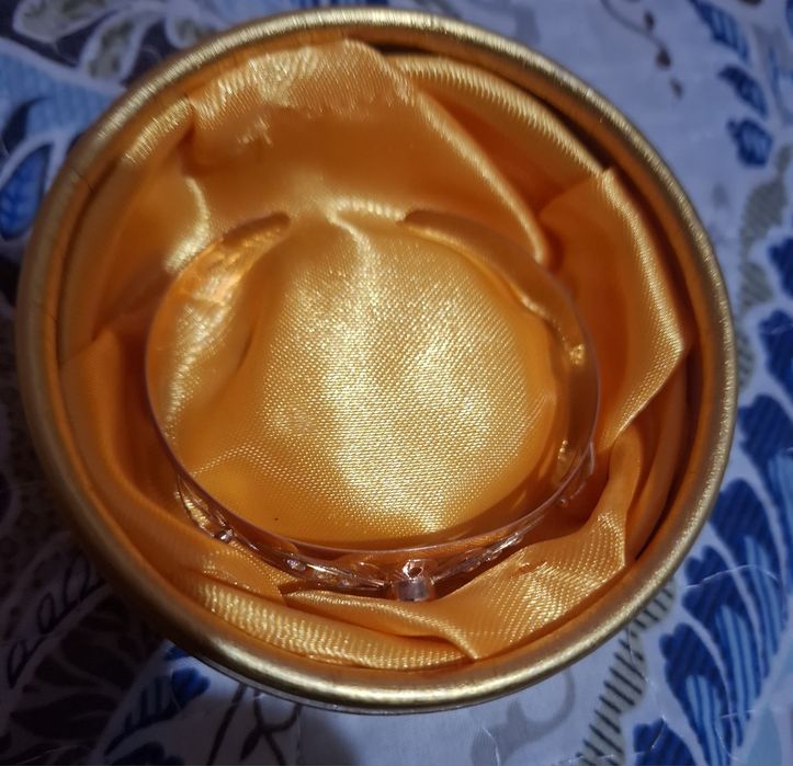Продам золотой браслет