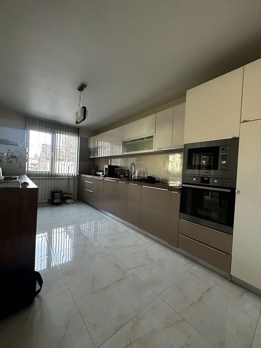 Продава се Къща в София, Орландовци - 495 кв.м за 1010 €/кв.м - Снимка #12