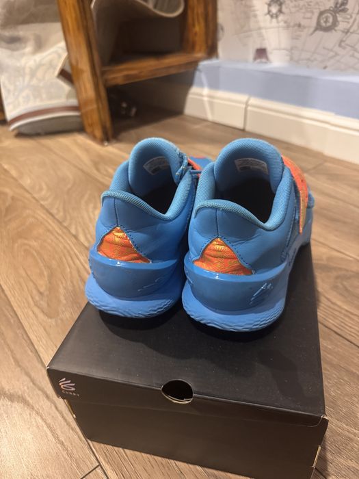 Кроссовки under armour curry fox 1