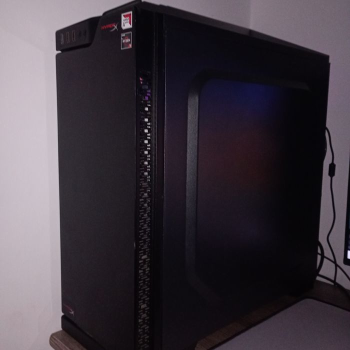 Vând PC de gaming (mid)