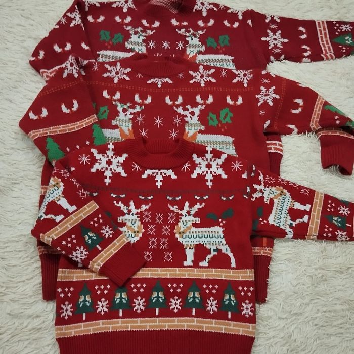 продам ( прокат) детские свитера