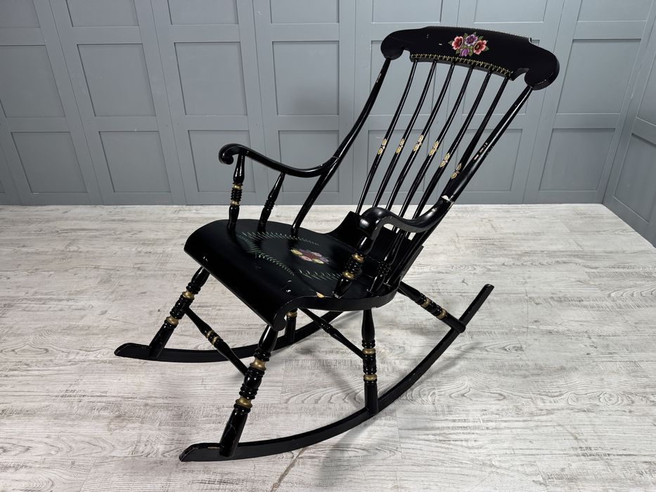 Люлеещ  стол К107