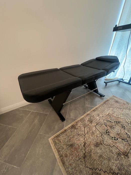 Козметична кушетка