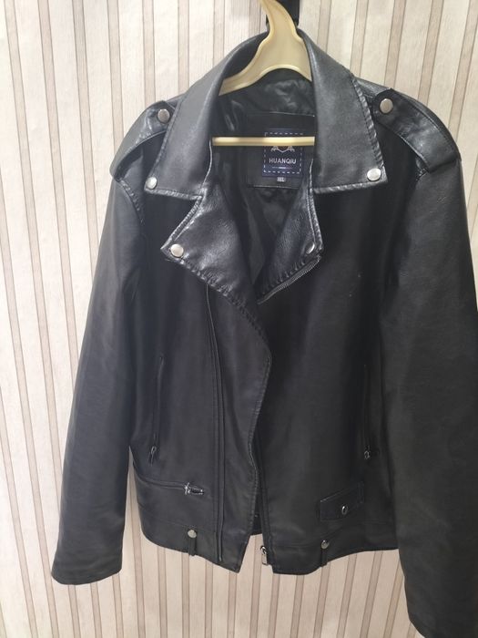 Продам куртку кожаную