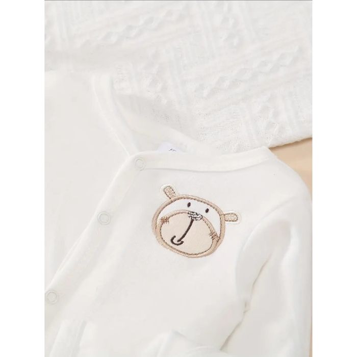 Подаръчен комплект за бебе поднесен в чанта/ органайзер