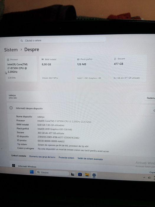 Vand leptop msi nici un defect merge perfect bateria tiene maxim o zi  jocurile le duce destul de bine  este doar de gaming maus la fel