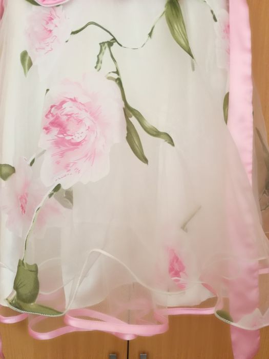 Rochie eleganta satin ,5-7 ani