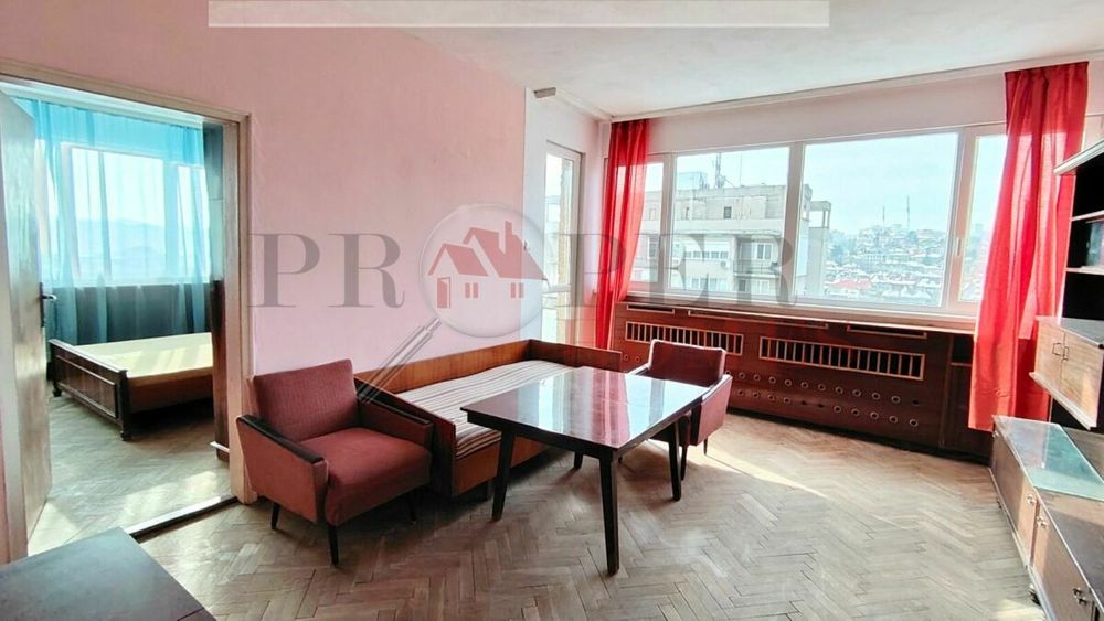 Дава под наем Многостаен гр. Велико Търново - Център 121m²