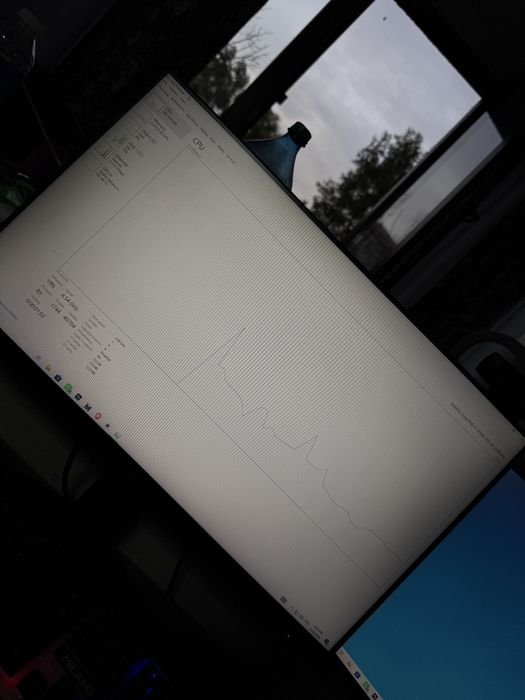 Calculator Gaming i7 9700, GTX 1080 8GB.