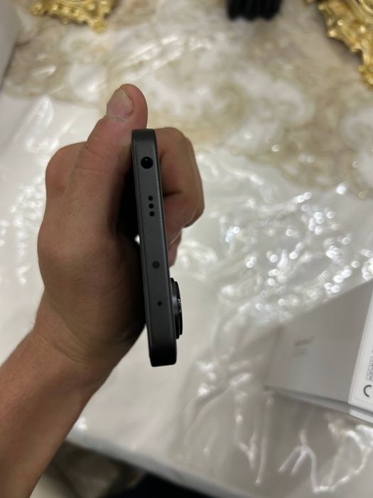 Redmi note 13 8/256 xolati ideal