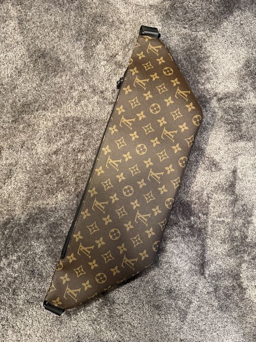Мъжка чанта през рамо LV