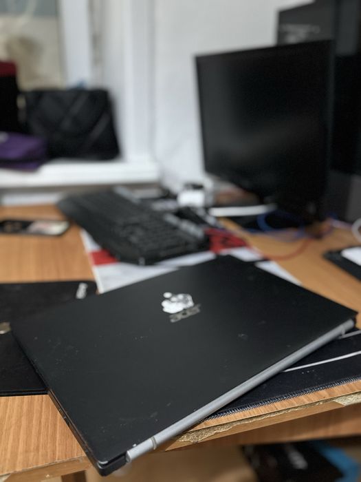 Продам ноутбук Acer
