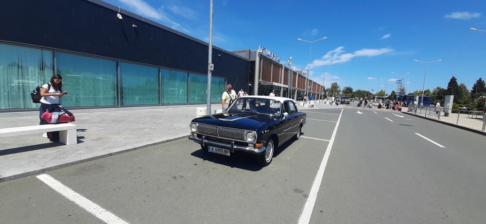 Ретро Волга за разходка или специален повод! Балове, Сватби...