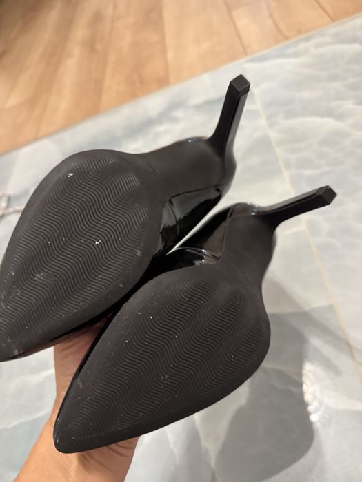 Туфли лаковые 15000 тг новые