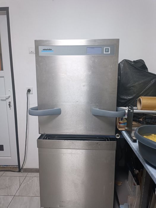 Професионална съдомиалня