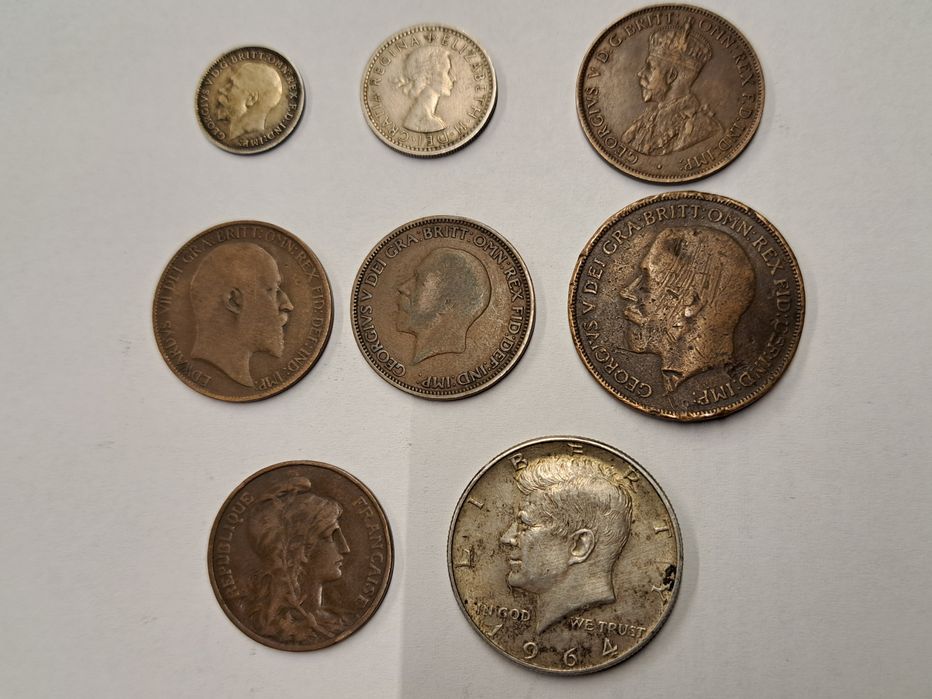 Monezi vechi englezești