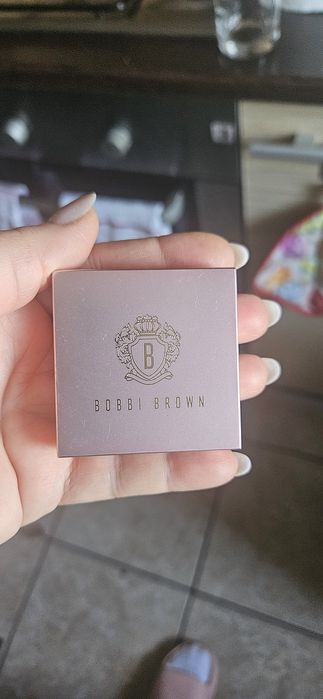 Iluminator Bobby Brown