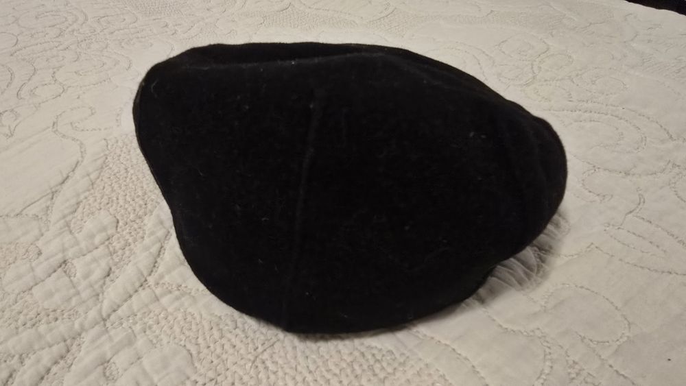 Вълнена мъжка шапка/каскет