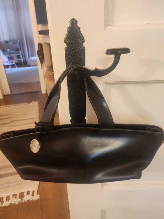 Черна малка чанта FURLA