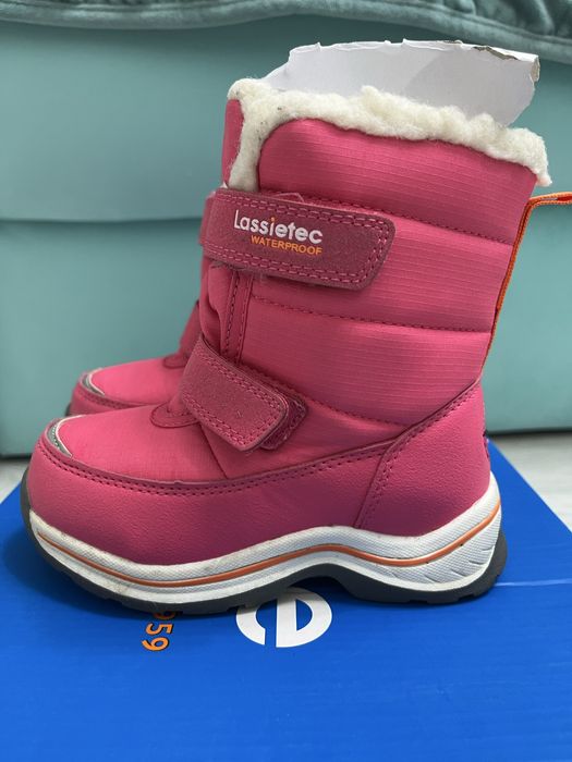 Зимние ботинки для девочки Lassie