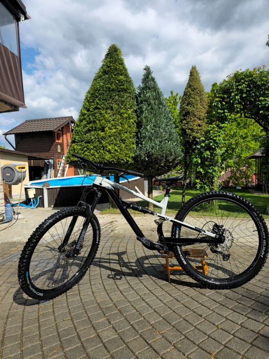 Vând bicicleta Polygon Siskiu t7 full suspension