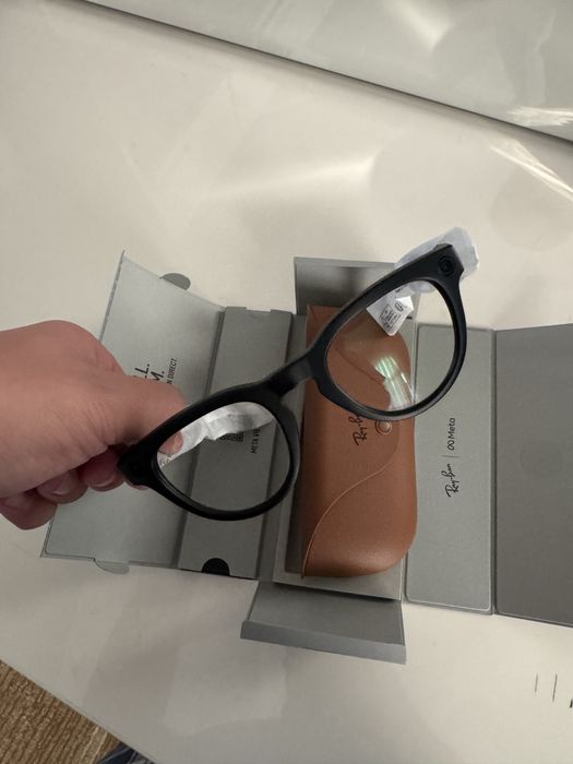 Ray-Ban Meta Headliner Hamilon  sotiladi