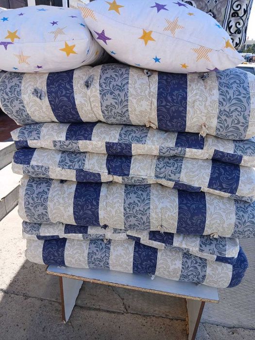 Матрасы пахтали ва комплект постельное белье потом цех