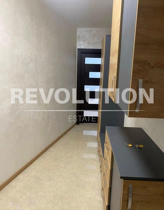 Дава се под наем Тристаен апартамент в Варна, Левски - 98 кв.м за 600 € - Снимка #4