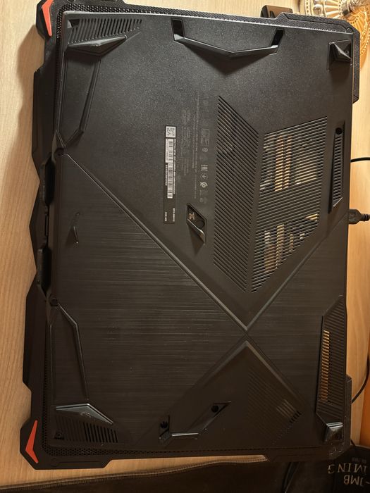 Laptop gaming+accesorii