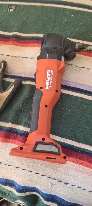 Vand sau schimb HILTI  Foarfeca tablă  noua SPN 6 A22  NU ESTE  CHINA