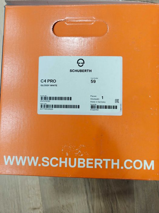 Мотокаска Schuberth C4 Pro