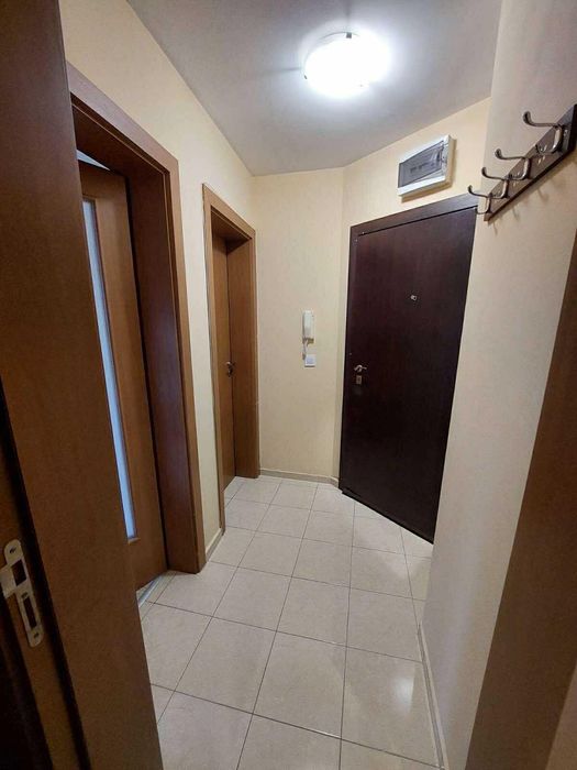 Дава се под наем Двустаен апартамент в Варна, Лятно кино Тракия - 50 кв.м за 448.8 € - Снимка #7