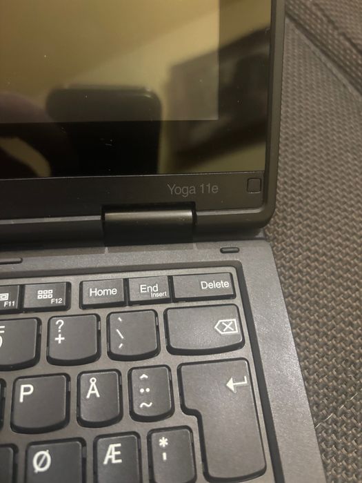 Lenovo ThinkPad Yoga 11E Touchad