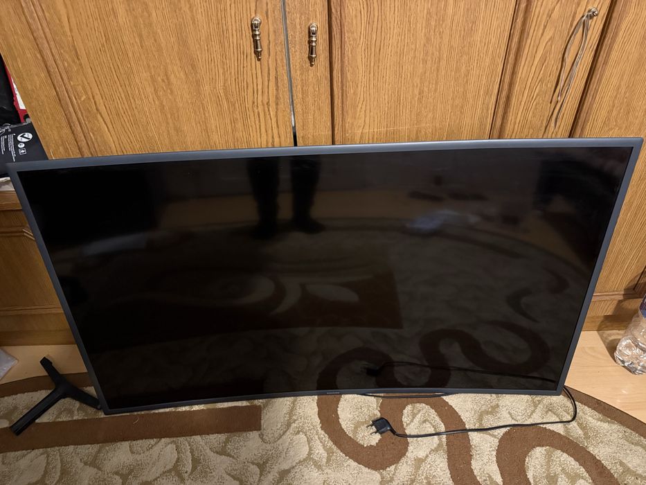 Televizor Samsung cu ecran curbat