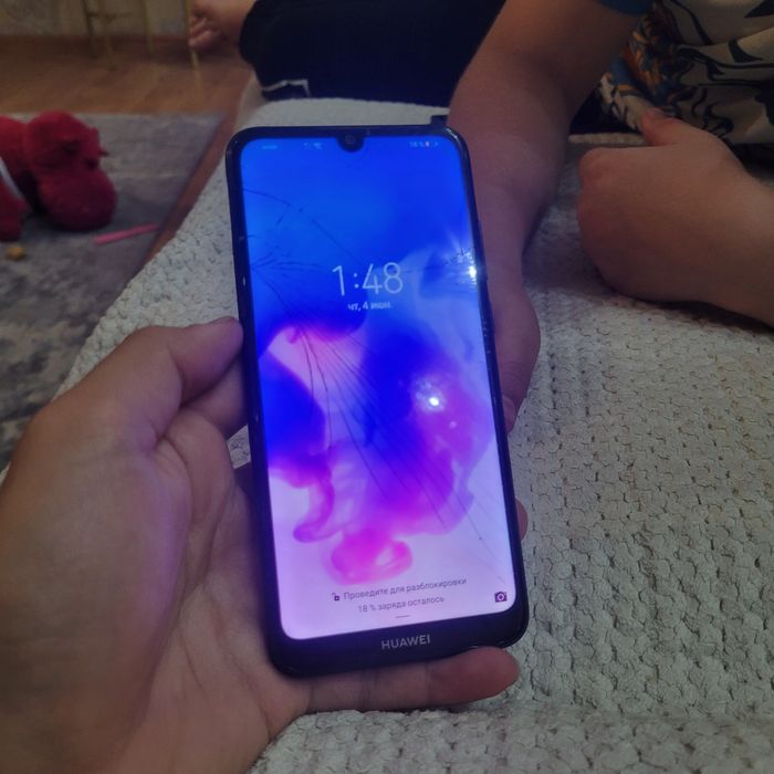 Продам Huawei y6 2019