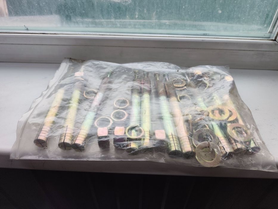 Анкерные болты...