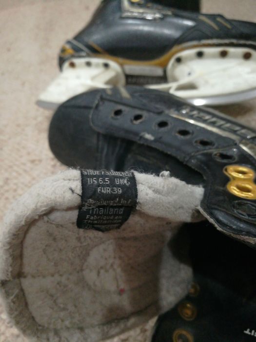 Коньки хоккейные 38р.