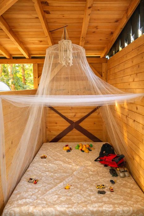 Стационарна Каравана с Веранда на къмпинг "Якото Място"