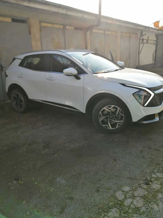 Продавам употребяван автомобил КИА "Спортидж", закупепен от представителство на КИА(2022г.), Ст. Загора