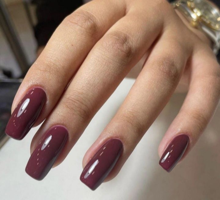 Маникюр на выезд и на дому