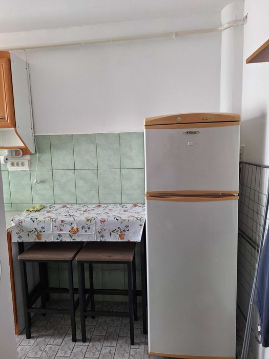 Garsoniera de închiriat