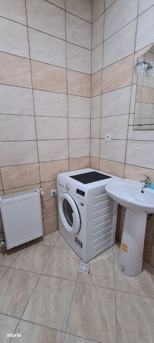 Apartament 2 camere, et.3, zona Calea Moldovei