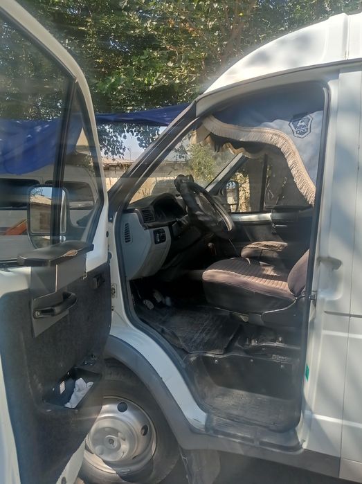 2013-yil газель бизнес. 100talik 2-ta Metan.Yo'lovchilar 6 kishilik.