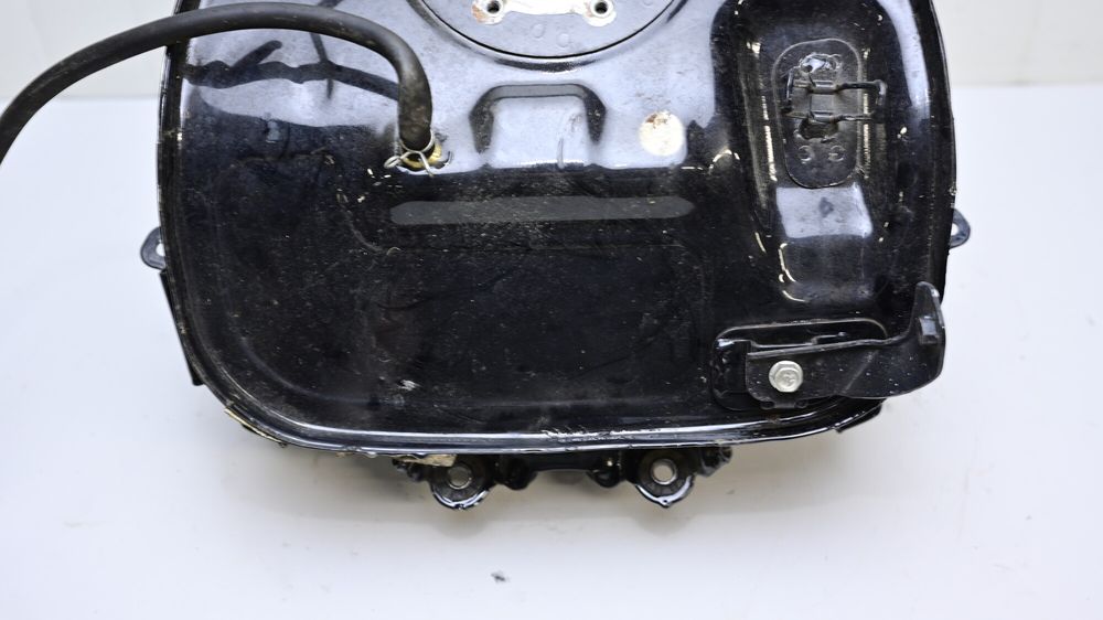 Rezervor Benzina Cu Capac Buson KTM Duke 125 2017 - 2023