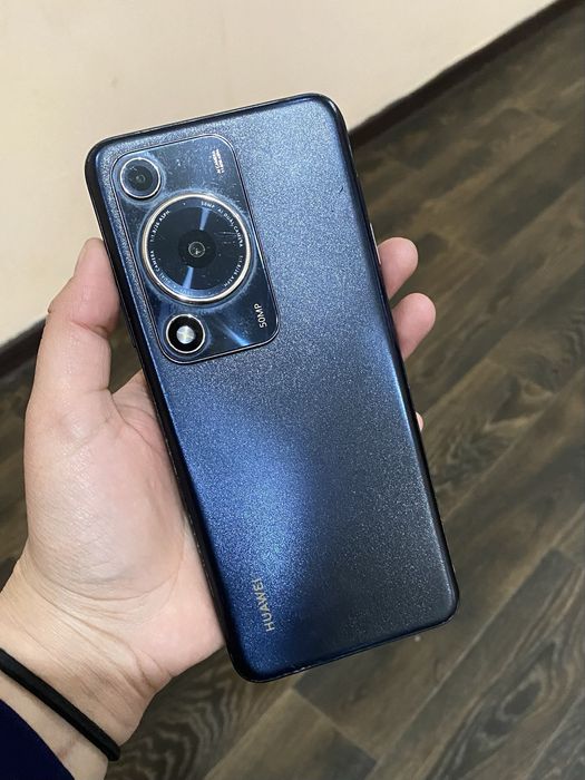 Huawei Nova Y72, 256gb, вместе с планшетом