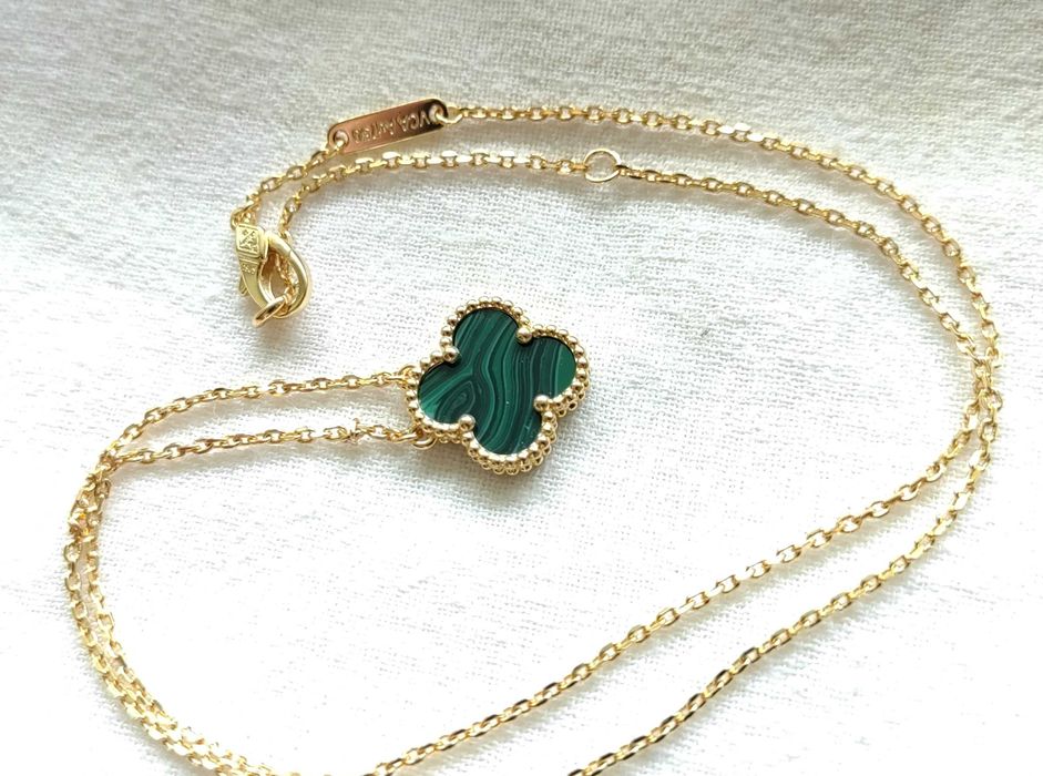 Дамско колие с детелина от зелен малахит - Van Cleef & Arpels VCA